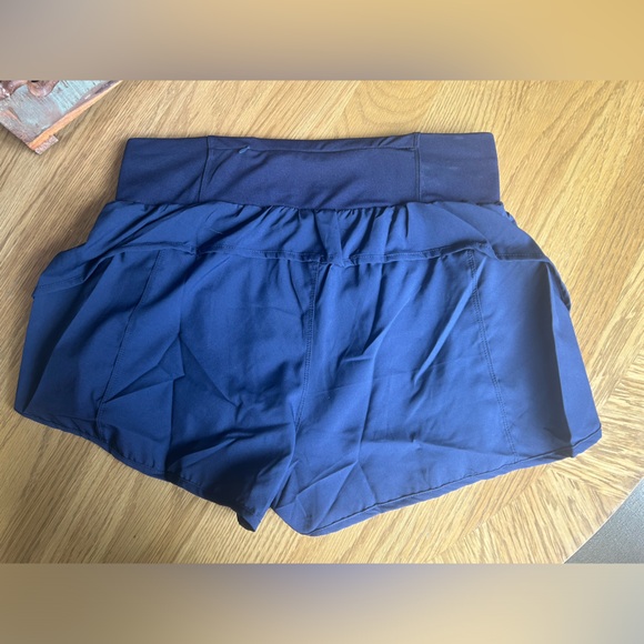 Athletic Shorts, Women 2 Inch; Navy color Medium zipper Pocket Lightweight. NWOT - Picture 2 of 4